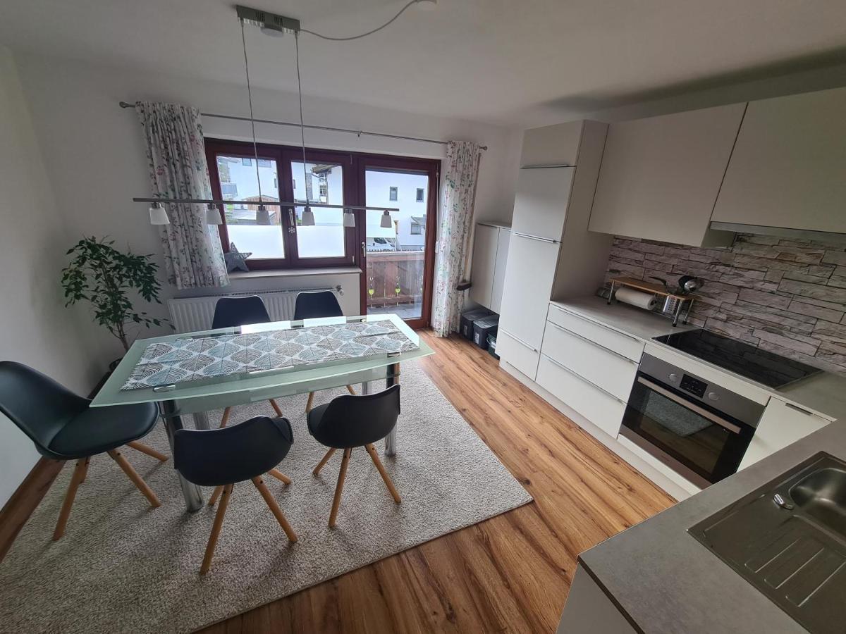 Ferienwohnung Scharf Reutte Bagian luar foto